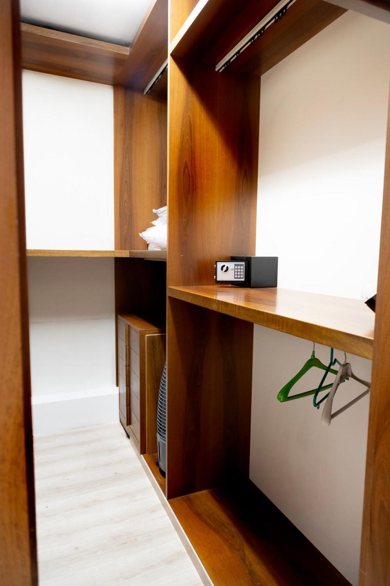 Verona Relax & Stay Rooms Buitenkant foto