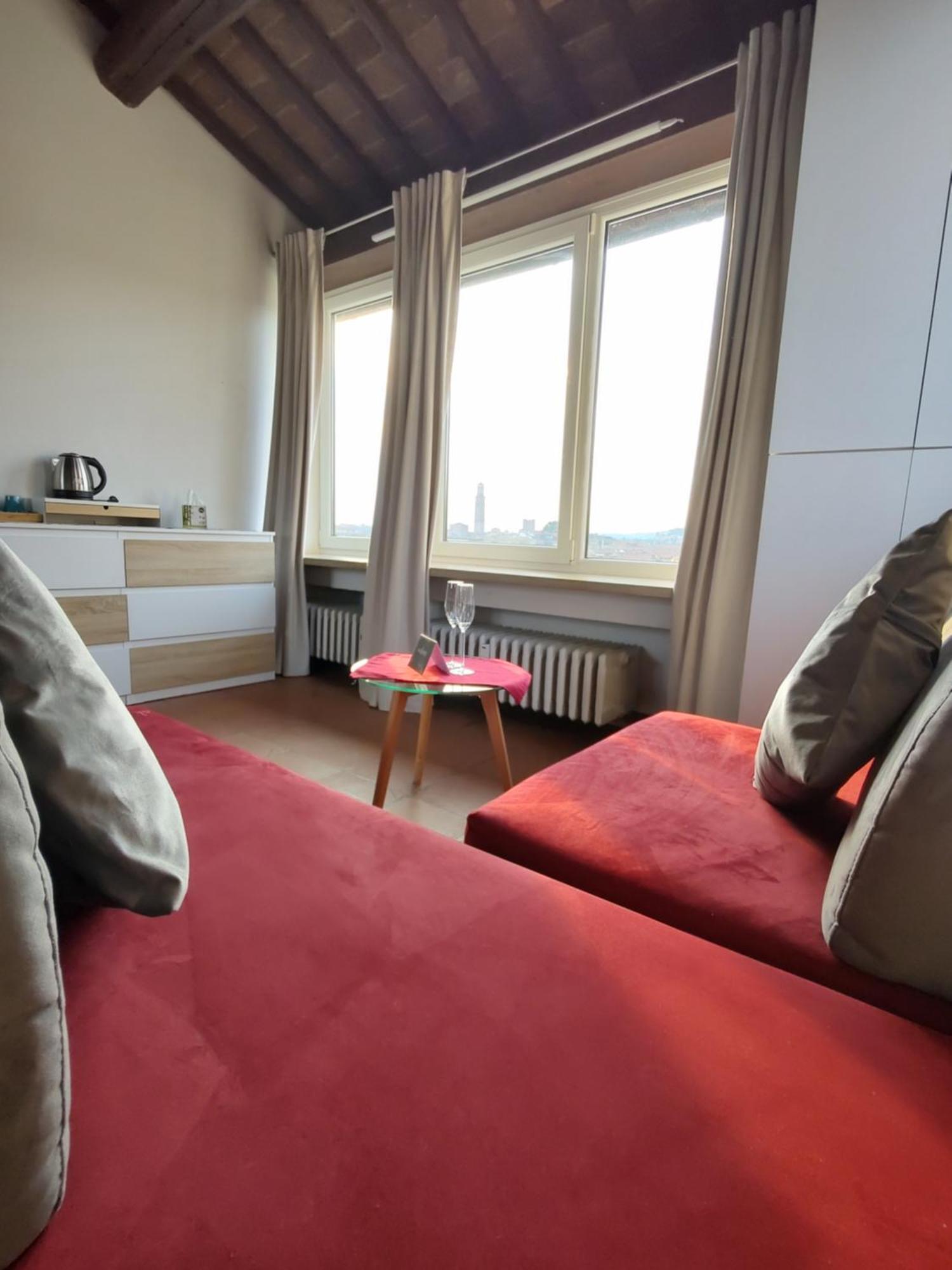 Verona Relax & Stay Rooms Buitenkant foto