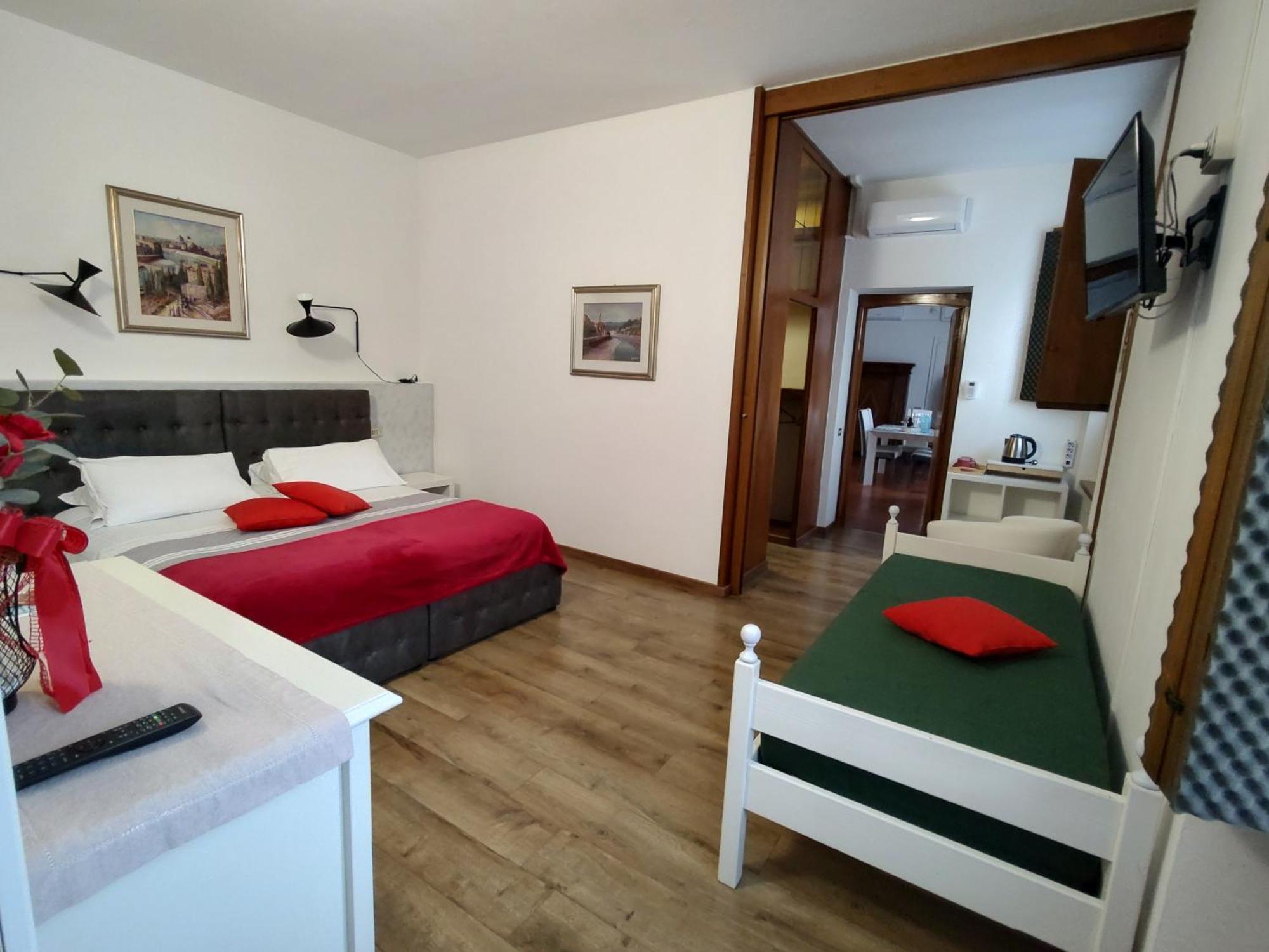 Verona Relax & Stay Rooms Buitenkant foto