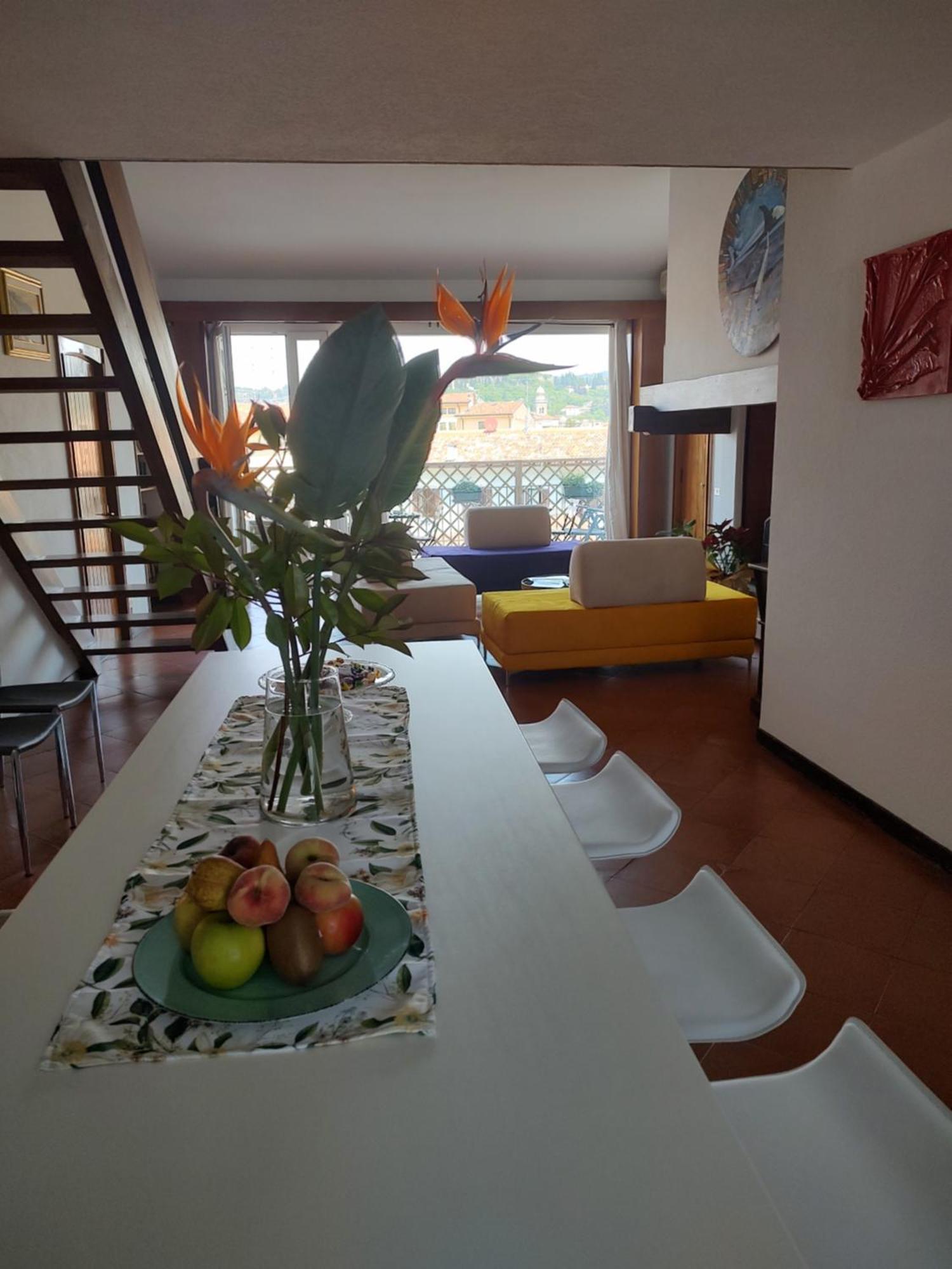 Verona Relax & Stay Rooms Buitenkant foto